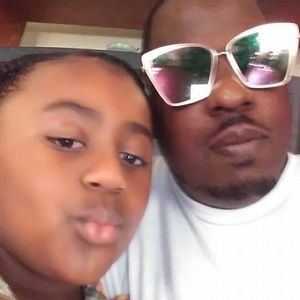 Meet your Posher, Adrian